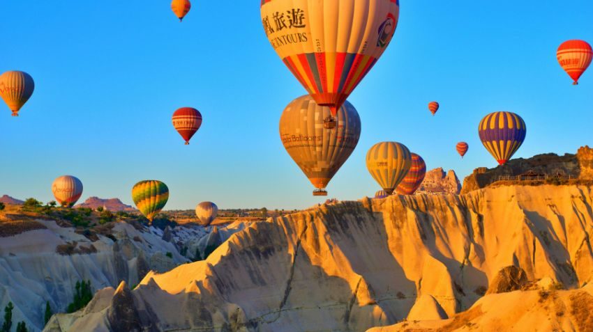Best Time to Visit Cappadocia: Spring vs Summer