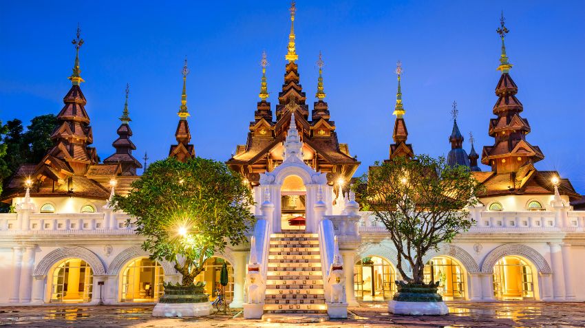 Chiang Mai vs Phuket travel costs Thailand