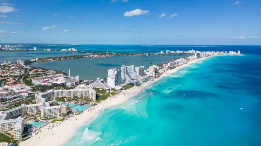 Day trips and nearby stops worth adding to a Cancún trip
