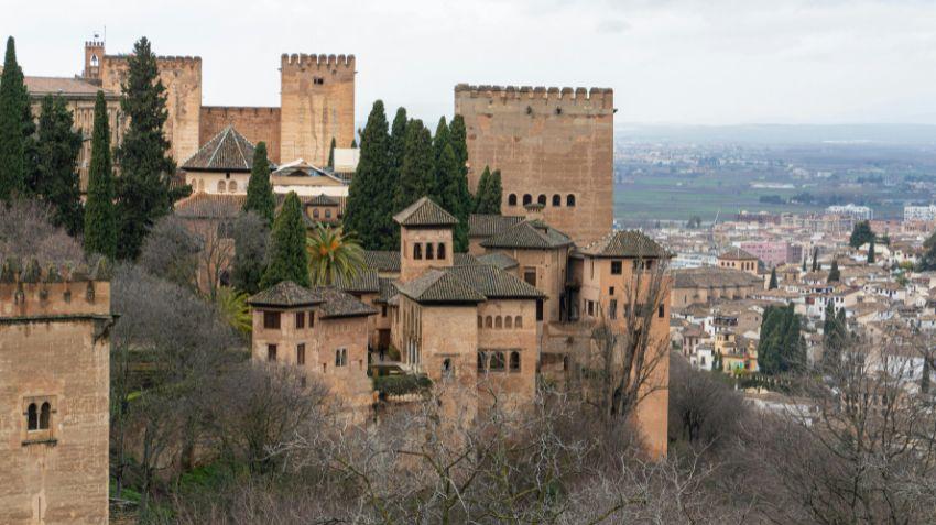 Granada or Madrid: which city suits your travel style?