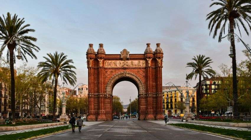 Poble Sec vs Poblenou for a Barcelona stay