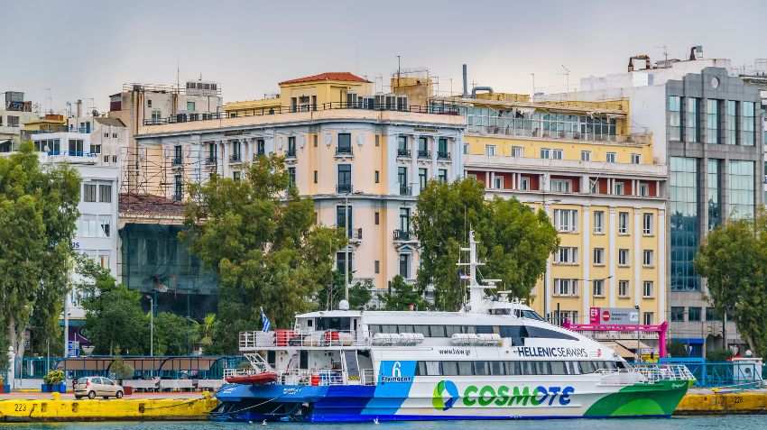 What Athens and Piraeus each feel like for first-time visitors