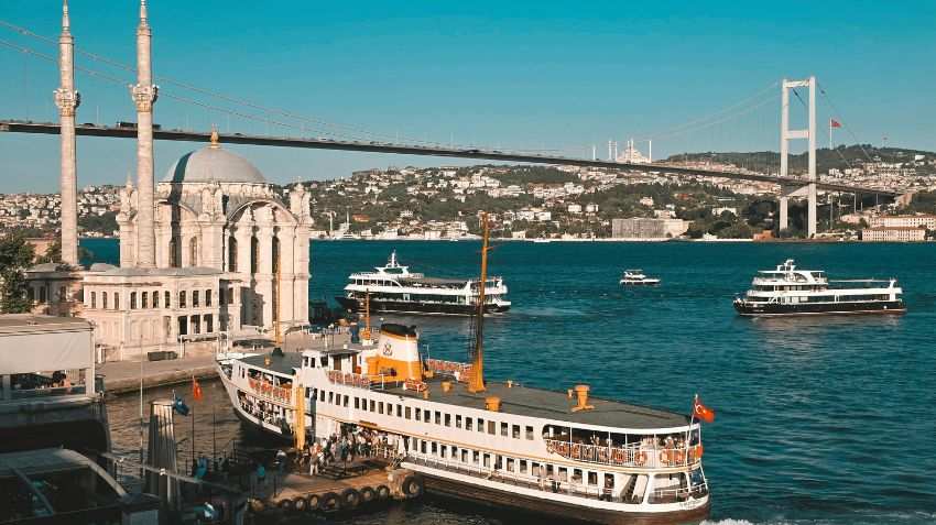 What Istanbul and Ankara feel like for first-time visitors
