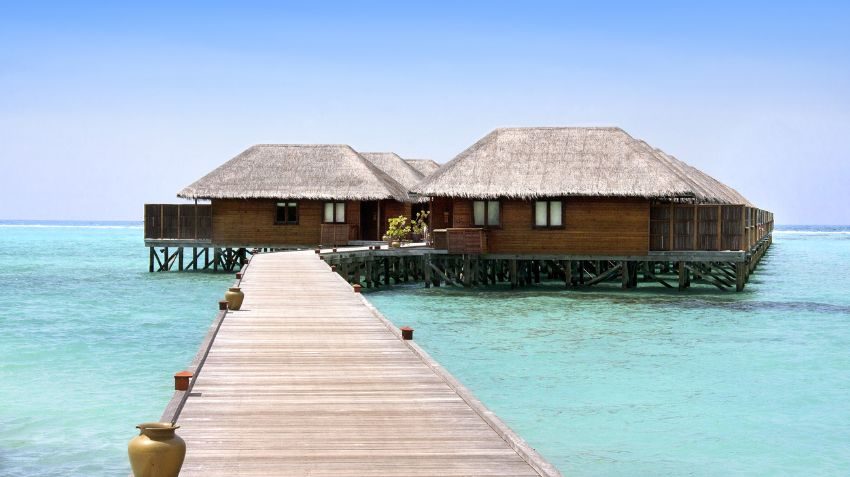 What Kuramathi and Meeru feel like for visitors