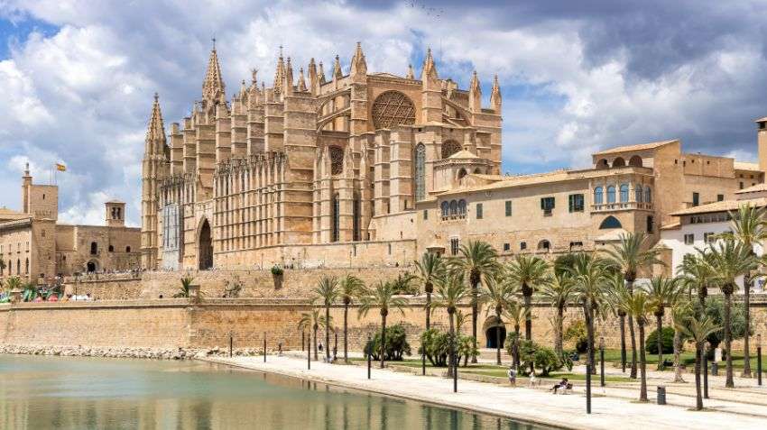 Best areas to stay in Palma de Mallorca: neighborhood comparison