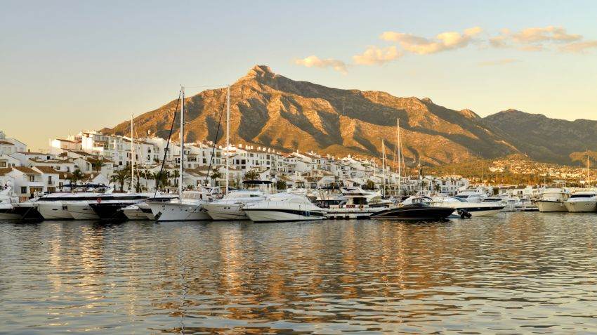 How to get around Marbella as a first-time visitor