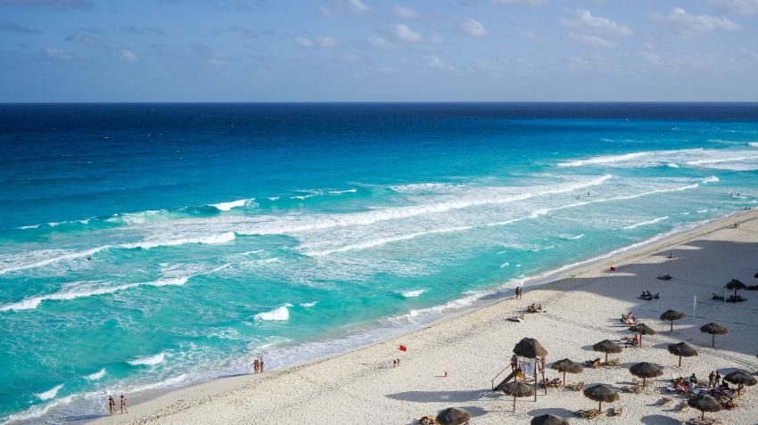 How to time a Cancún trip around shoulder season