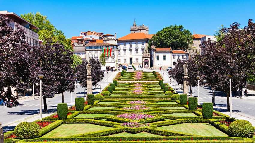 Should you choose Guimaraes or Porto for your northern Portugal trip?