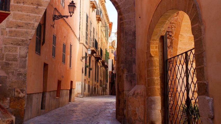 Where to stay in Palma for couples, families and longer stays