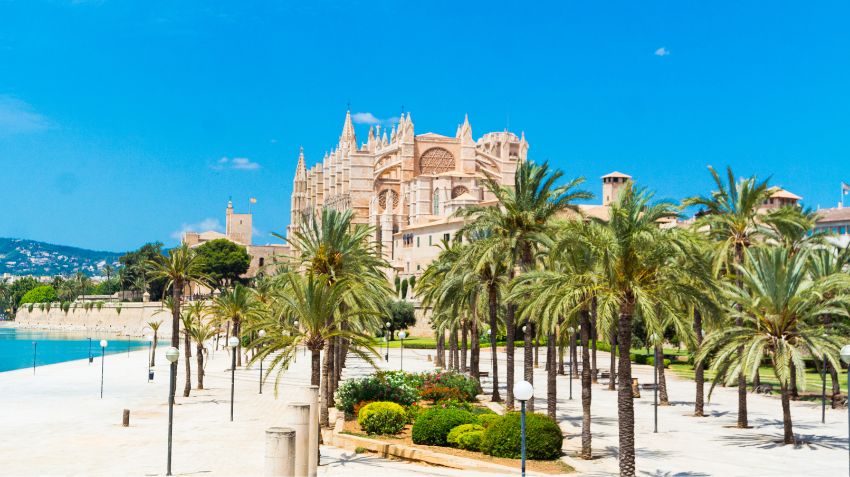 Where to stay in Palma de Mallorca: best areas by travel style